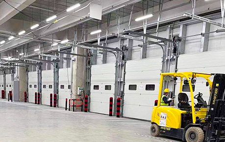 Notre processus standard de chargement de conteneurs pour portes industrielles