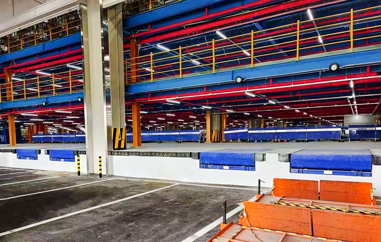 Solu&ccedil;&otilde;es de portas industriais e docas de carga para instala&ccedil;&otilde;es de fabrica&ccedil;&atilde;o automotiva