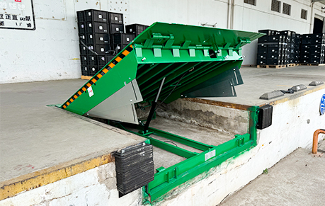 Hướng dẫn đầy đủ để sử dụng v&agrave; bảo tr&igrave; m&aacute;y n&acirc;ng thủy lực một c&aacute;ch an to&agrave;n v&agrave; hiệu quả
